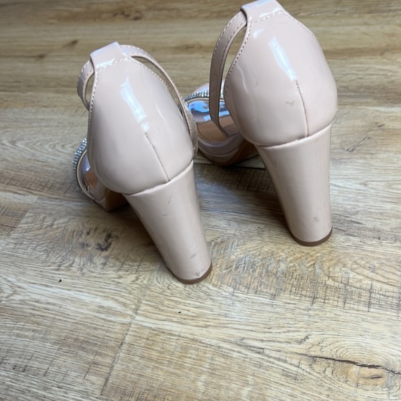 Shoes - Picture 3 of 3